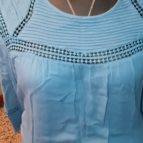 Free Elegant boss dress top - Picture 2 of 3